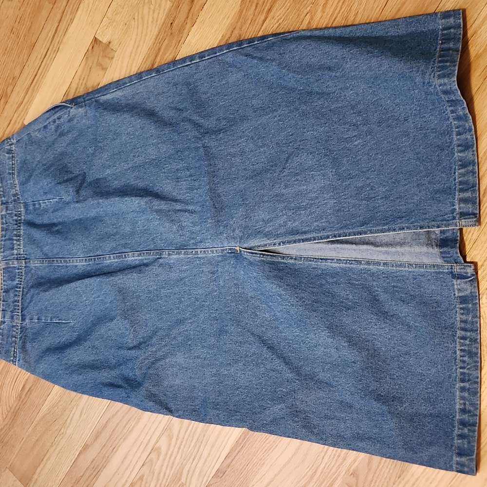 Field Gear Denim Skirt Size 14p Classic Slit In Back Marshall Fields 100% Cotton